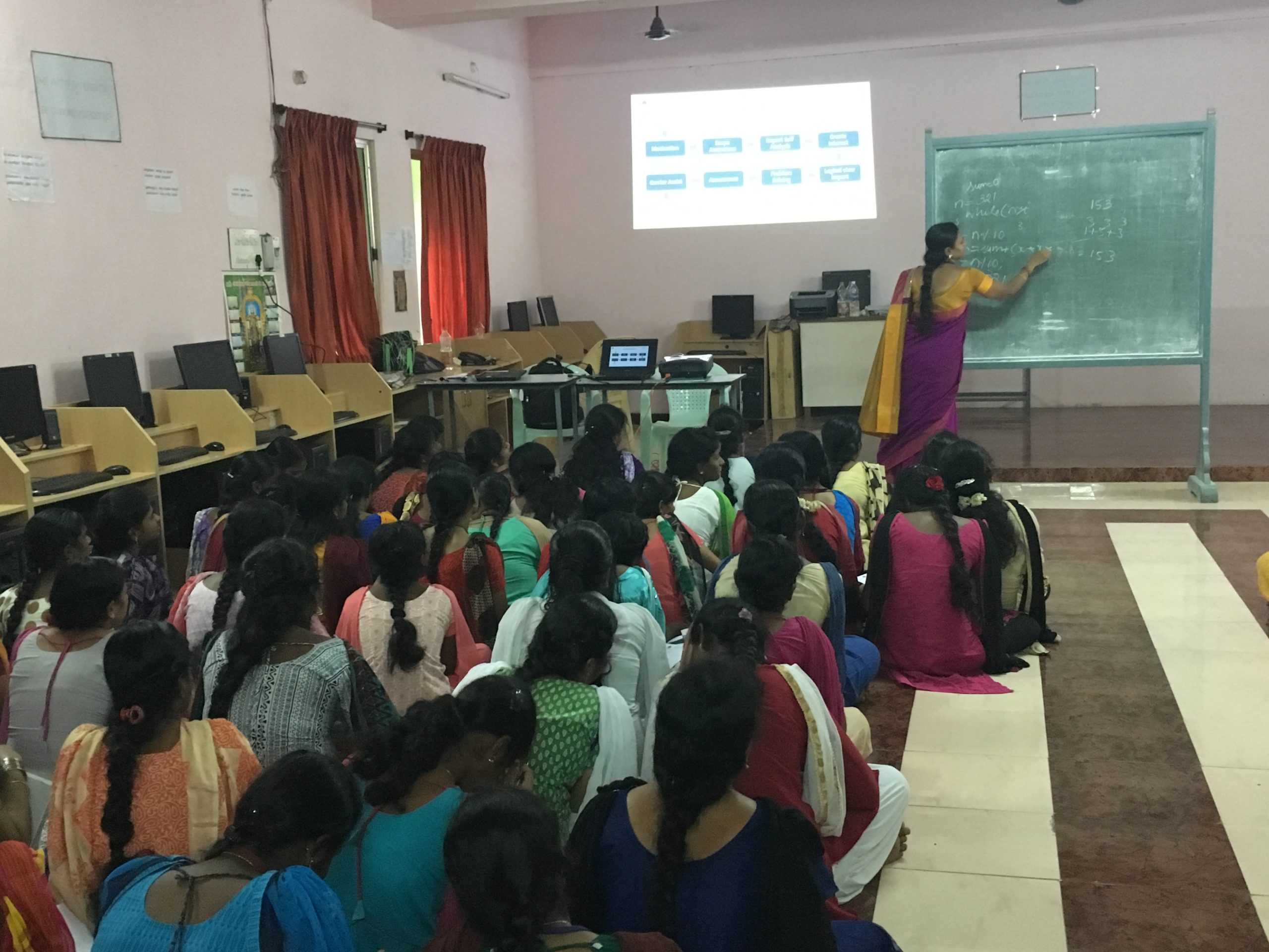Madurai's Best computer training center Blue Pearl Computer Education